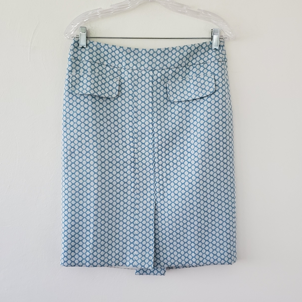 Ann Taylor Blue and White Patterned Pencil Skirt